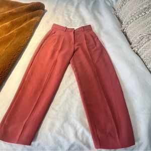 ARITZIA WILFRED CARROT PANTS IN CORAL SIZE 2